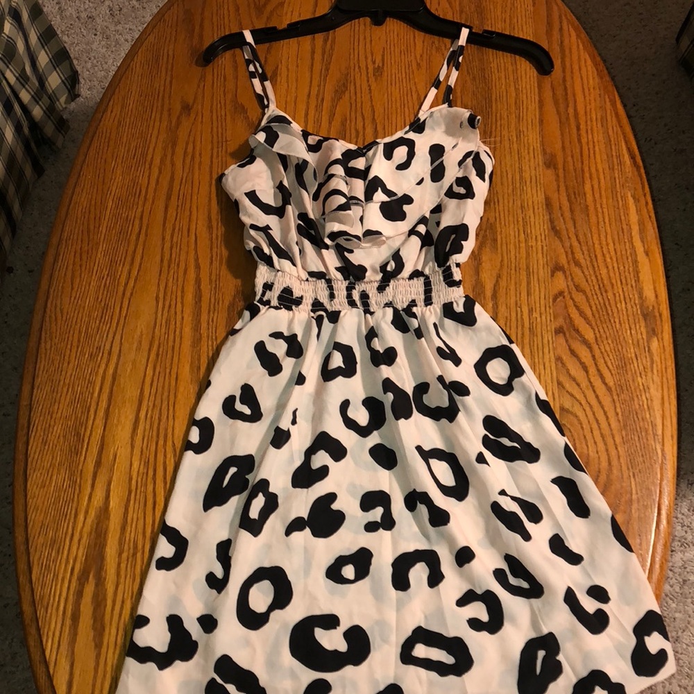 Super cute cheetah dress
